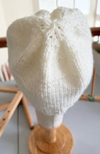 Load image into Gallery viewer, Easy worsted scarf &amp; hat set 50% off - yarnz2GO.com

