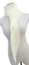 Load image into Gallery viewer, Easy worsted scarf &amp; hat set 50% off - yarnz2GO.com
