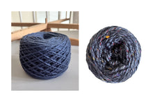 Load image into Gallery viewer, Fallish shawl
