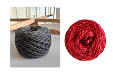 Load image into Gallery viewer, Fallish shawl
