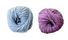 Load image into Gallery viewer, Flowers abound cowl - yarnz2GO.com
