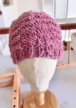 Load image into Gallery viewer, Jordi hat/mitten/pom set
