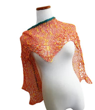 Load image into Gallery viewer, Lotte shawl
