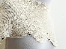 Load image into Gallery viewer, Lanz shawl, knit kit
