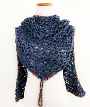 Load image into Gallery viewer, Level up shawl, sample
