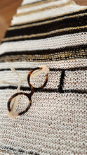 Load image into Gallery viewer, Line by line shawl pattern
