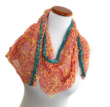 Load image into Gallery viewer, Lotte shawl
