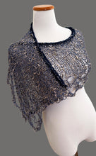 Load image into Gallery viewer, Reeves shawl - yarnz2GO.com
