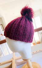 Load image into Gallery viewer, Ribbed hat &amp; mitts set, use coupon code
