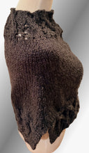 Load image into Gallery viewer, Roped cowlcho - yarnz2GO.com
