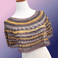 Load image into Gallery viewer, Seema cowl pattern

