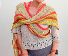 Load image into Gallery viewer, Showy me shawl - yarnz2GO.com

