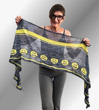 Load image into Gallery viewer, All smiles shawl, knit kit
