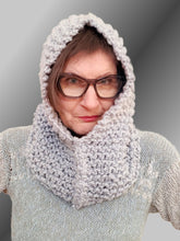 Load image into Gallery viewer, Snappy hoodie
