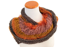 Load image into Gallery viewer, Giving thanks shawl kit - yarnz2GO.com
