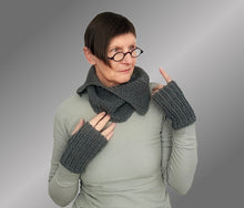 Load image into Gallery viewer, Thornley cowl &amp; mitten set
