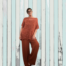 Load image into Gallery viewer, Tinsley, tunic or sweater....
