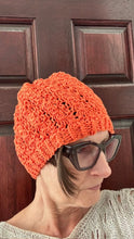Load image into Gallery viewer, Toppler a new hat/beanie
