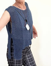 Load image into Gallery viewer, Woot top, knit kit
