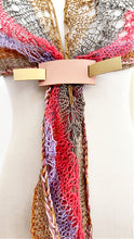 Load image into Gallery viewer, Zinnia pretty shawl
