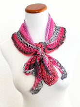 Load image into Gallery viewer, New! Pendola, a petite shawl
