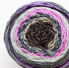 Load image into Gallery viewer, Layered kerchief, knit kit
