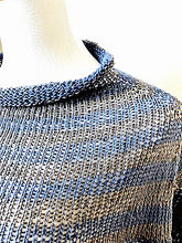 Load image into Gallery viewer, Mana poncho, knit kit - yarnz2GO.com
