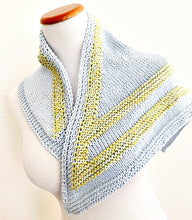 Load image into Gallery viewer, Nissa kerchief, knit kit

