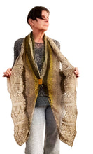 Load image into Gallery viewer, Paislee shawl
