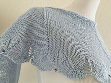 Load image into Gallery viewer, Soulip, a shawlette knit kit
